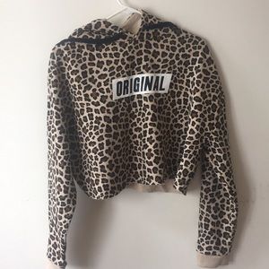 Hella Cute Cropped Cheetah Hoodie